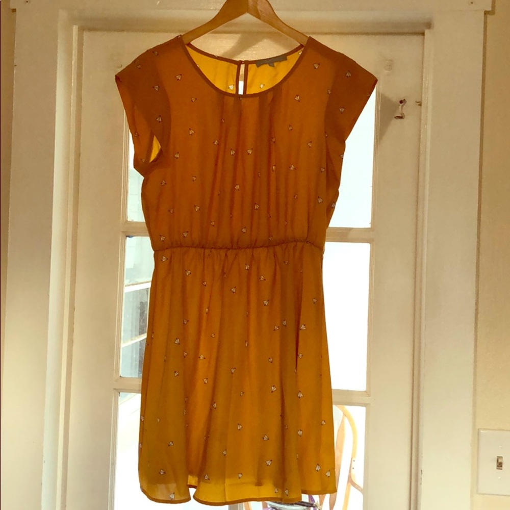 Yellow dress